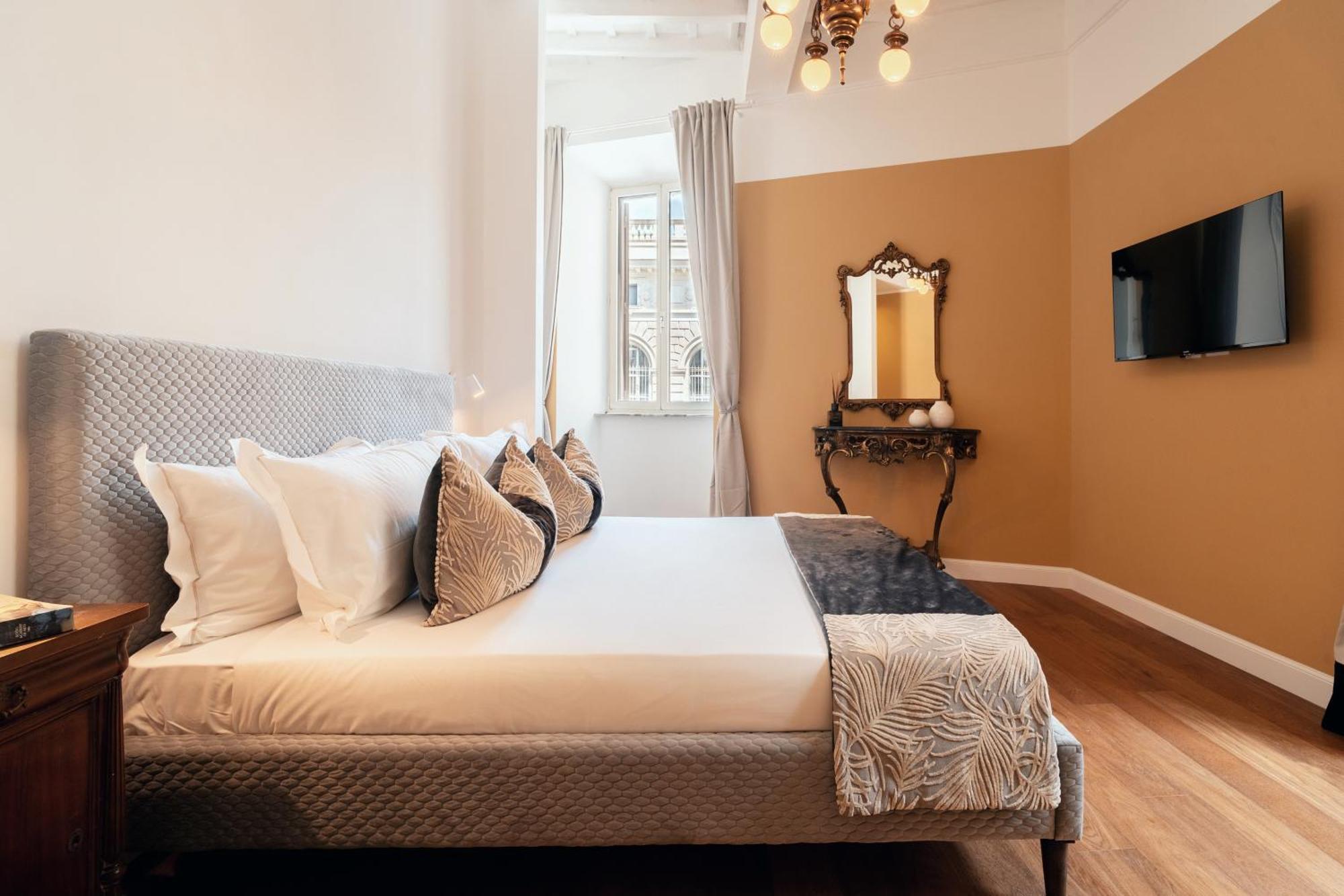 Naman Hotellerie - Monti Rome Bagian luar foto
